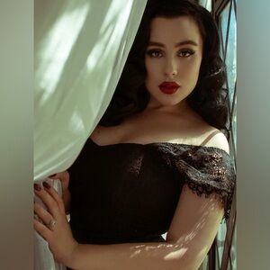 La Femme on Noir Southern Gothic Corset Top